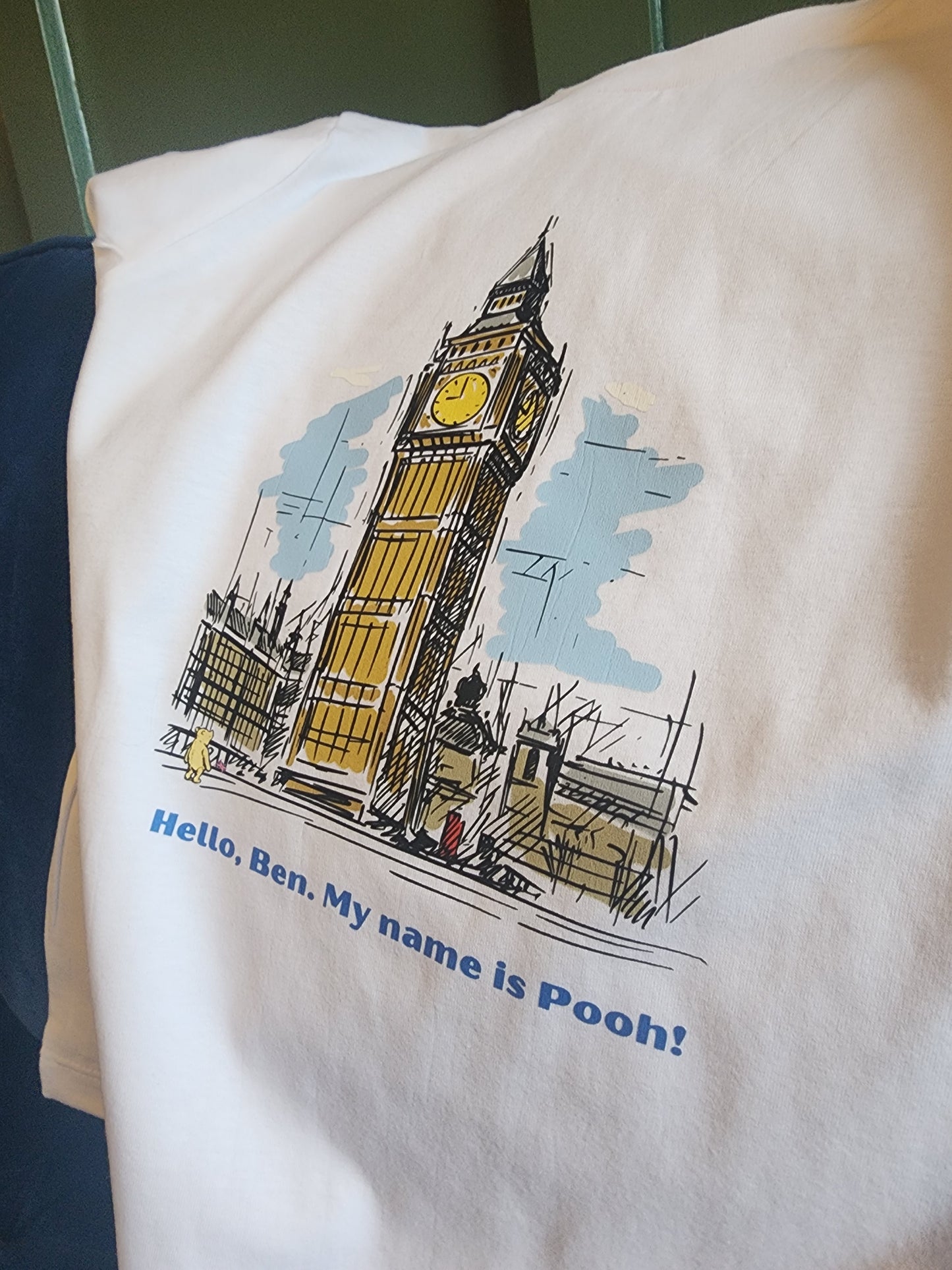 Pooh Bear Meets Big Ben Kids Tee